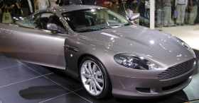 Aston Martin DB9 (1024x534 72kb)