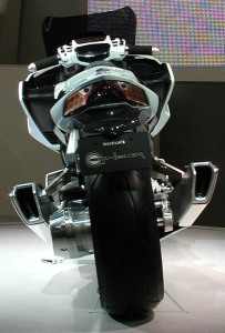 G-Strider 後面